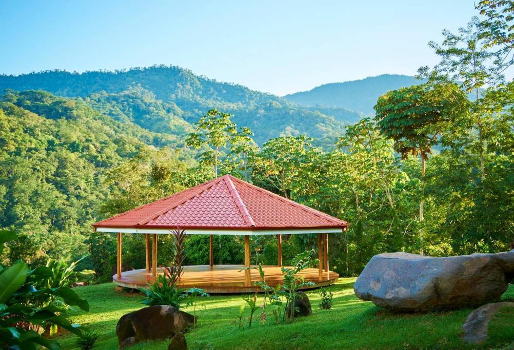 Manoas Bed & Breakfast Uvita Exterior foto