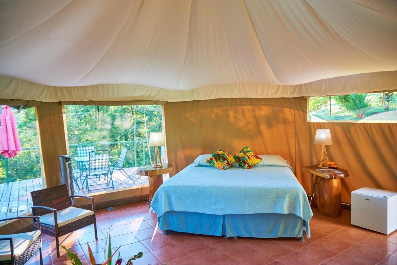 Manoas Bed & Breakfast Uvita Exterior foto