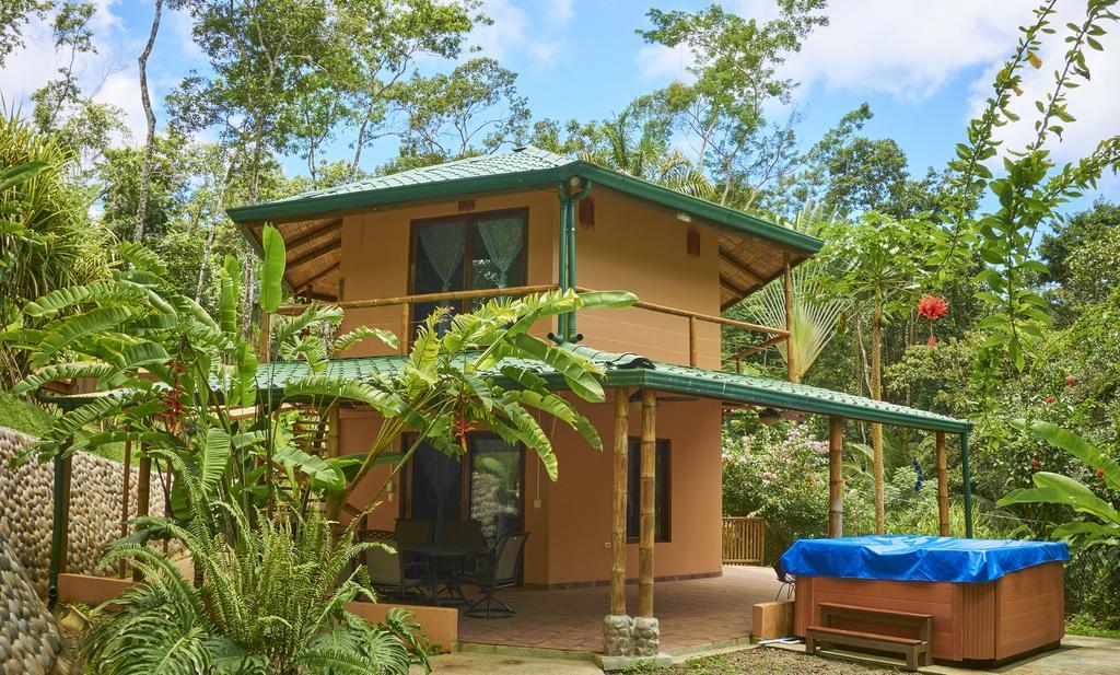 Manoas Bed & Breakfast Uvita Exterior foto